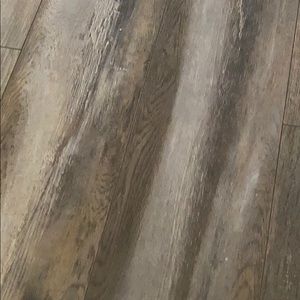 Meet your Posher, Mialika